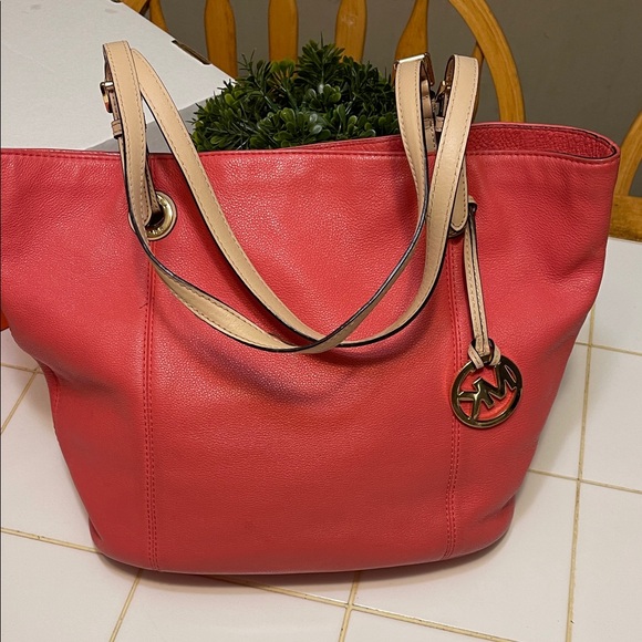 Michael Kors Handbags - Michael Kors Coral Leather Tote